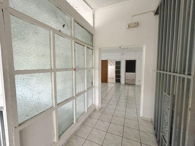 11 CALLE, Carolina, PR 00985