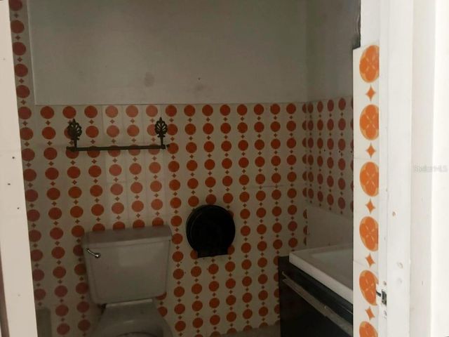 11 CALLE, Carolina, PR 00985