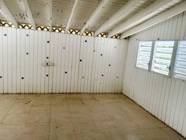 11 CALLE, Carolina, PR 00985