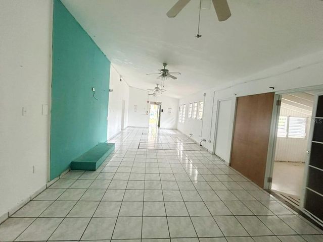 11 CALLE, Carolina, PR 00985