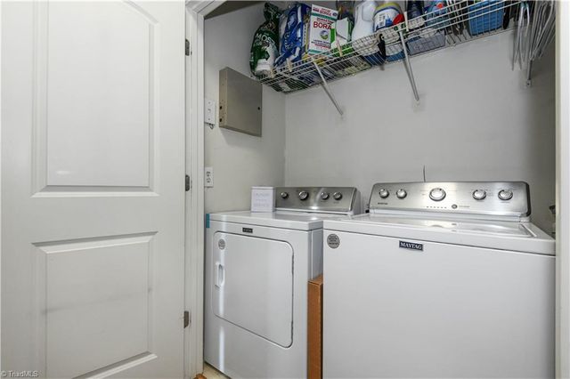 7100 W Friendly Avenue 308, Greensboro, NC 27410