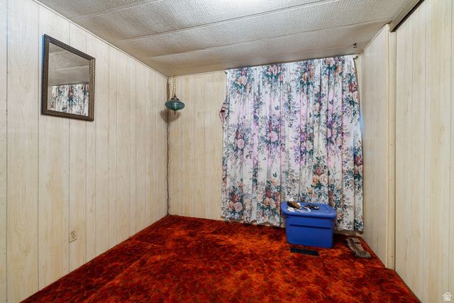 11010 S LUCAS LN, South Jordan, UT 84095