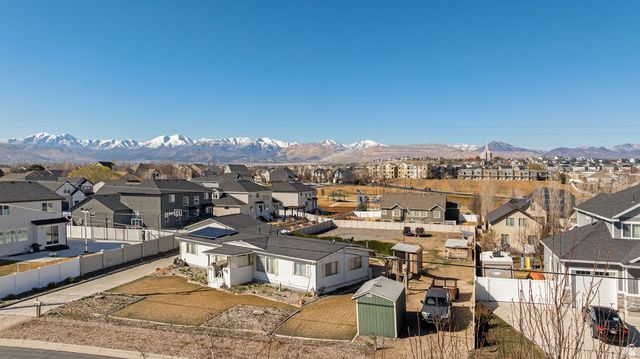 11010 S LUCAS LN, South Jordan, UT 84095