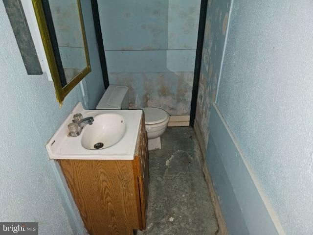 4953 N WARNOCK ST, Philadelphia, PA 19141