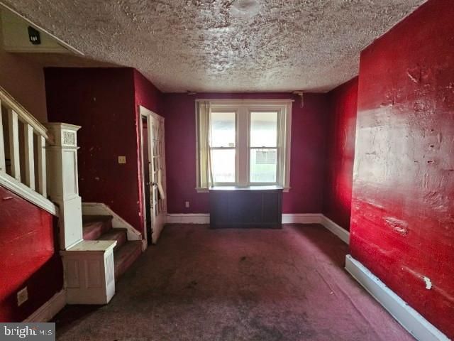 4953 N WARNOCK ST, Philadelphia, PA 19141