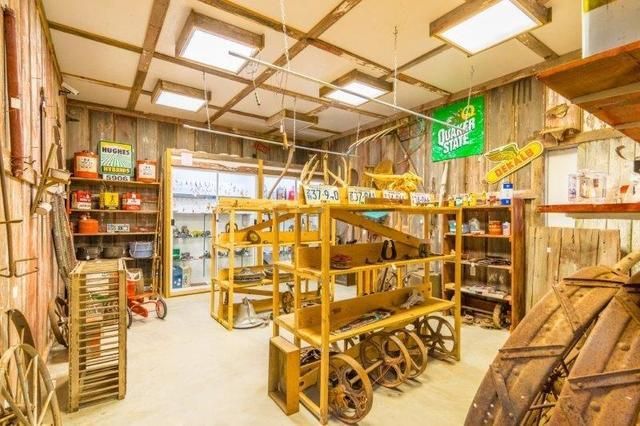 23080 Waller Road, Fulton, IL 61252