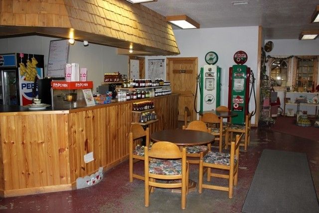 23080 Waller Road, Fulton, IL 61252