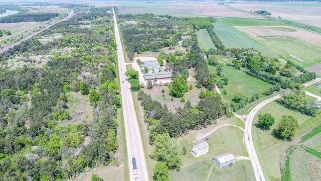 23080 Waller Road, Fulton, IL 61252