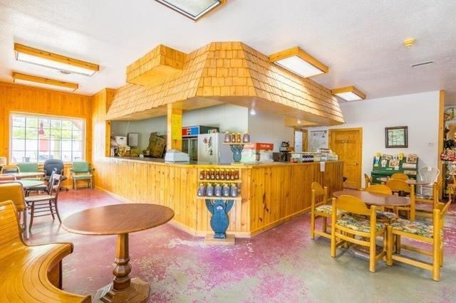 23080 Waller Road, Fulton, IL 61252