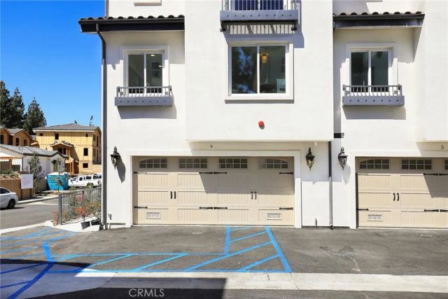 11 Oakmont Lane, Phillips Ranch, CA 91766