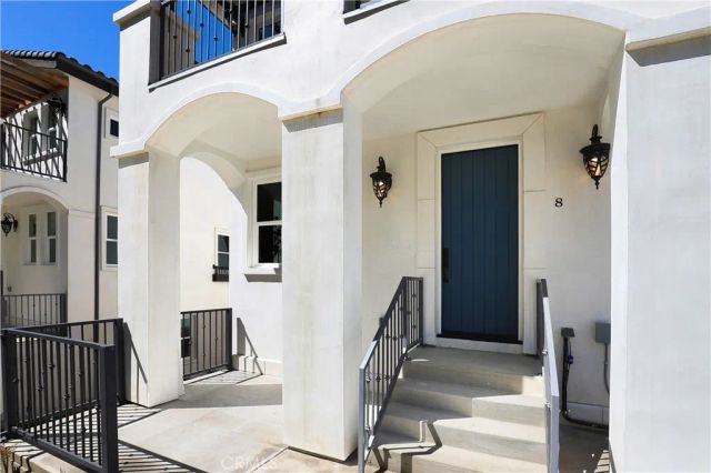 11 Oakmont Lane, Phillips Ranch, CA 91766