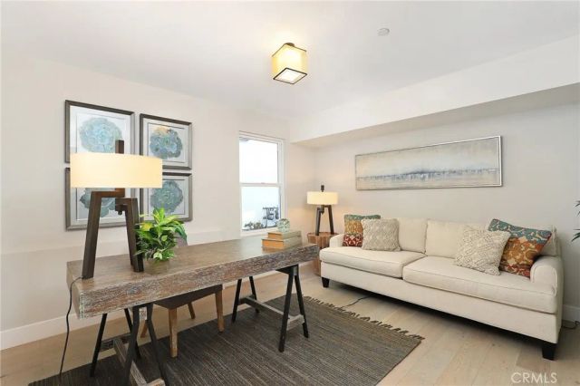 11 Oakmont Lane, Phillips Ranch, CA 91766