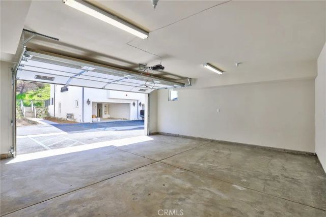 11 Oakmont Lane, Phillips Ranch, CA 91766