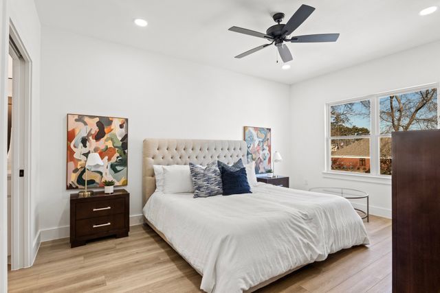 154 W 17th Street, Mt Pleasant, TX 75455