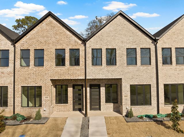 154 W 17th Street, Mt Pleasant, TX 75455