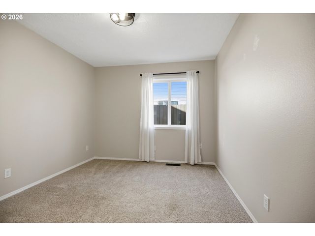 1526 EL SEGUNDO Ave Ne, Keizer, OR 97303