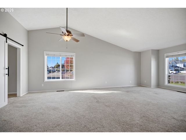 1526 EL SEGUNDO Ave Ne, Keizer, OR 97303