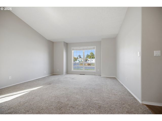 1526 EL SEGUNDO Ave Ne, Keizer, OR 97303