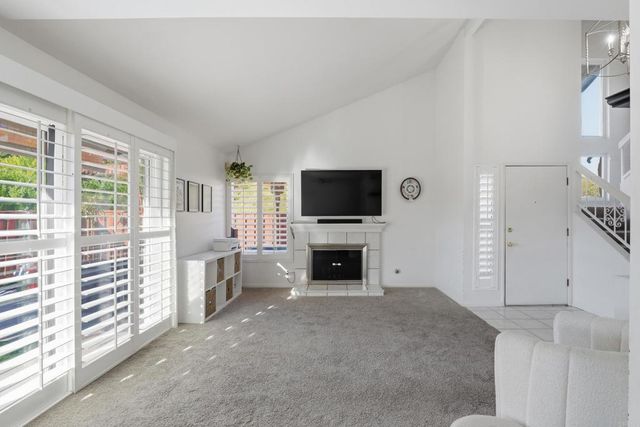 1837 Cathedral, Escondido, CA 92029