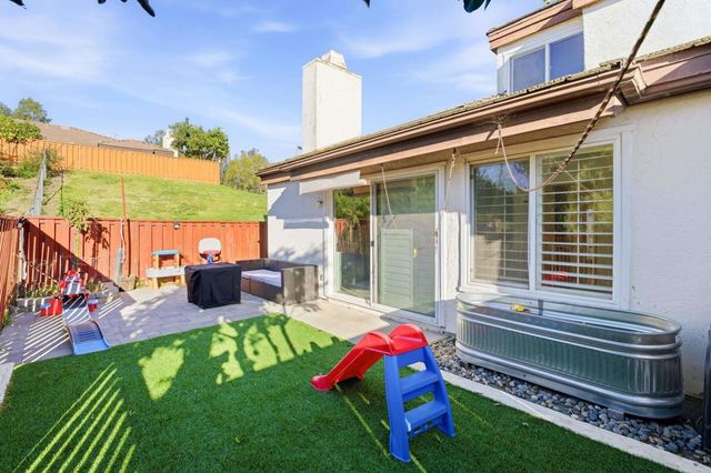 1837 Cathedral, Escondido, CA 92029