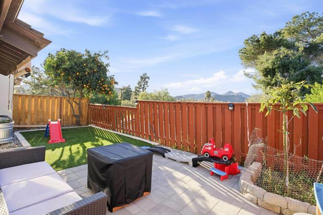 1837 Cathedral, Escondido, CA 92029