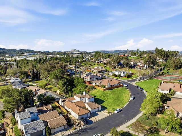 1837 Cathedral, Escondido, CA 92029