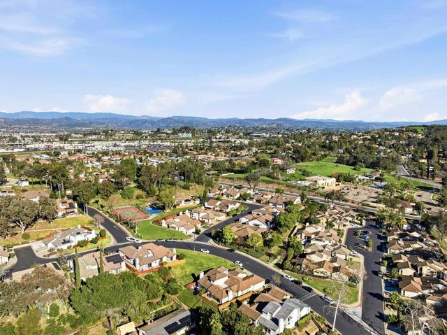 1837 Cathedral, Escondido, CA 92029