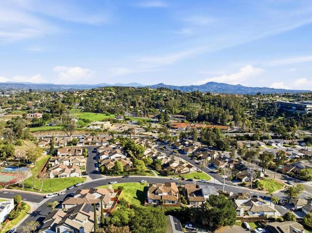 1837 Cathedral, Escondido, CA 92029