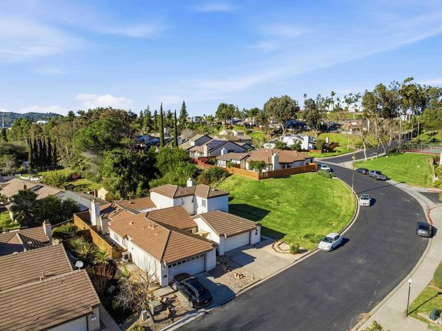 1837 Cathedral, Escondido, CA 92029