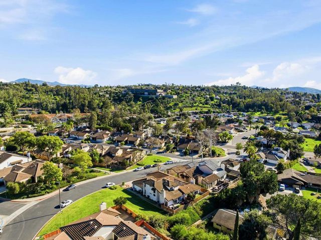 1837 Cathedral, Escondido, CA 92029