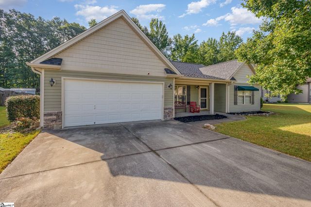 113 Queensland Court, Fountain Inn, SC 29644