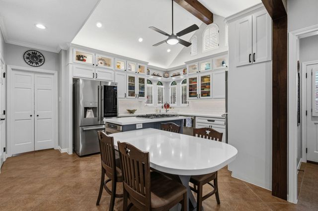 1418 Lofty Maple Trail, Kingwood, TX 77345