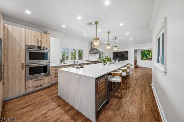 99 Gregory Ave, West Orange Twp., NJ 07052