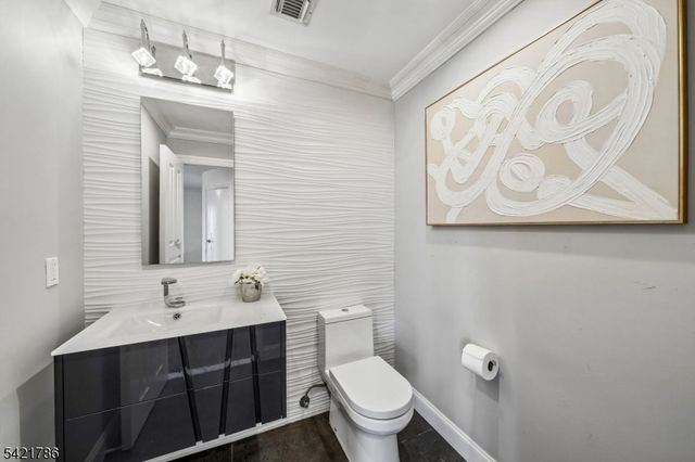 99 Gregory Ave, West Orange Twp., NJ 07052