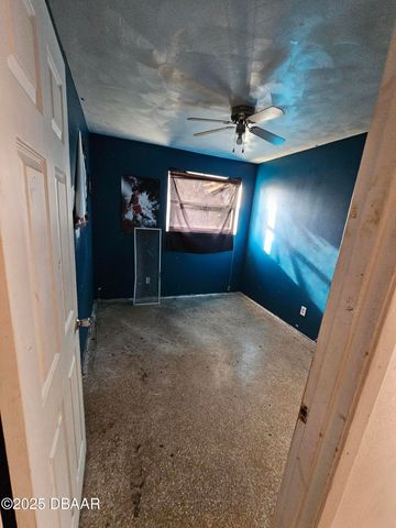 538 Brook Circle, South Daytona, FL 32119