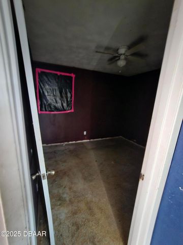 538 Brook Circle, South Daytona, FL 32119