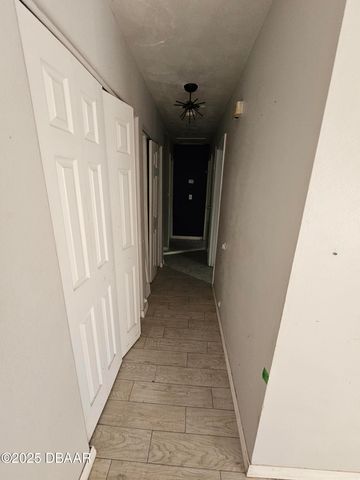 538 Brook Circle, South Daytona, FL 32119