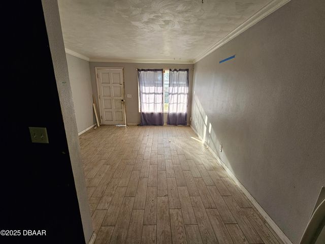 538 Brook Circle, South Daytona, FL 32119