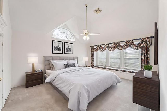 1135 Pinewood Lane, Seabrook, TX 77586