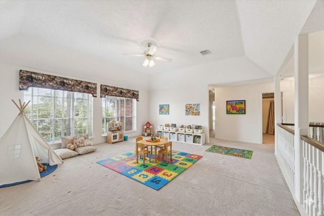 1135 Pinewood Lane, Seabrook, TX 77586