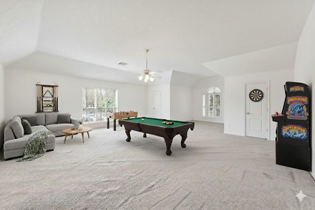 1135 Pinewood Lane, Seabrook, TX 77586