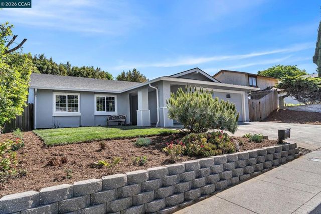 212 Panorama Dr, Benicia, CA 94510