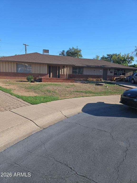 5047 E Cheery Lynn Road, Phoenix, AZ 85018 — photo 4