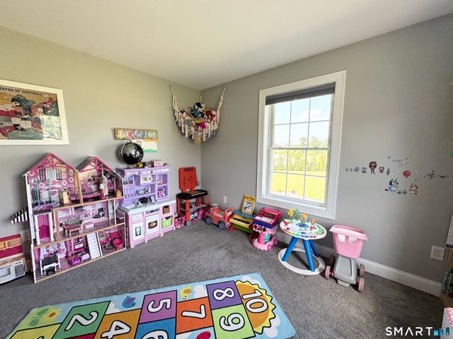 321 Day Street, Brooklyn, CT 06234