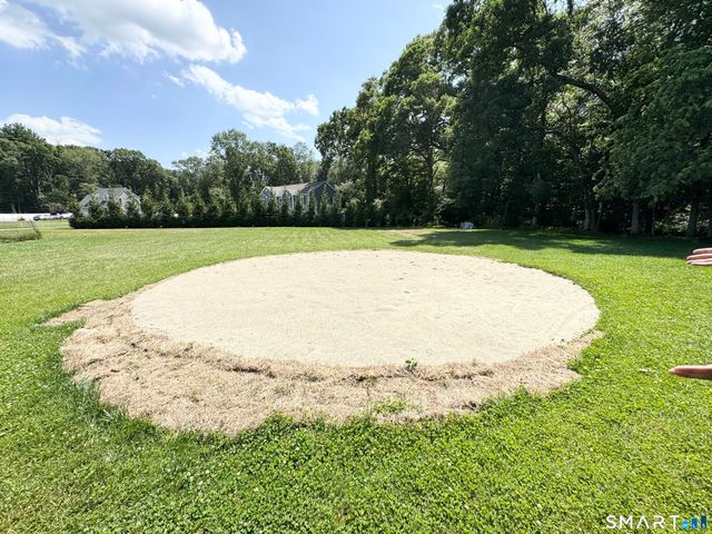 321 Day Street, Brooklyn, CT 06234