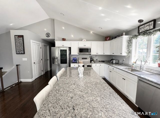 321 Day Street, Brooklyn, CT 06234