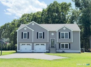321 Day Street, Brooklyn, CT 06234