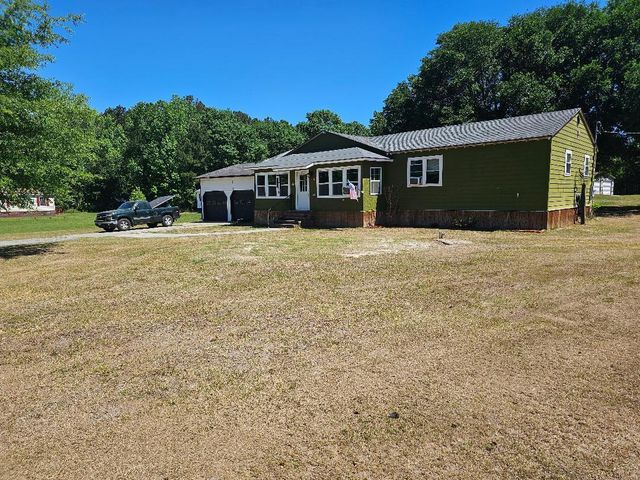1334 Spiers Landing Road, Cross, SC 29436