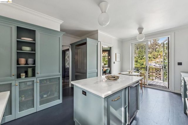 20 Oak Ridge Rd, Berkeley, CA 94705