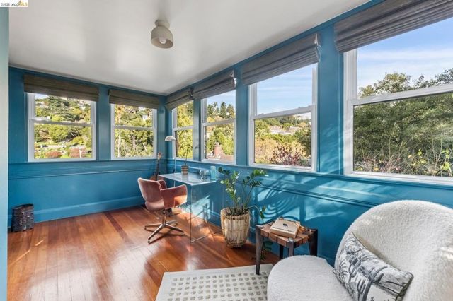 20 Oak Ridge Rd, Berkeley, CA 94705
